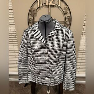 Jones New York Women's Black‎ and White Blazer Size 16W